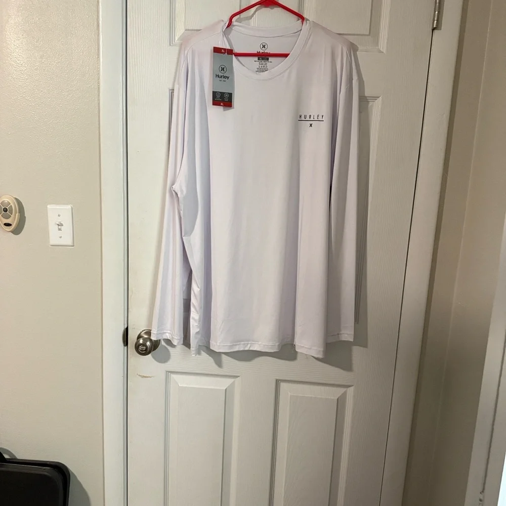 Hurley Men's Classic White Long Sleeve Tee - Picture 2 of 7